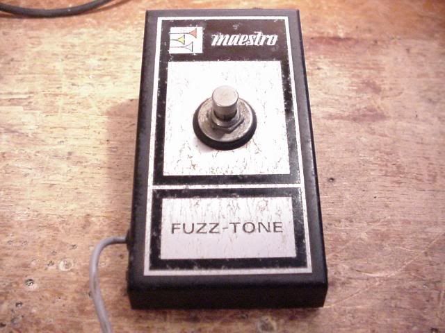 MAESTRO Fuzz Tone FZ1B