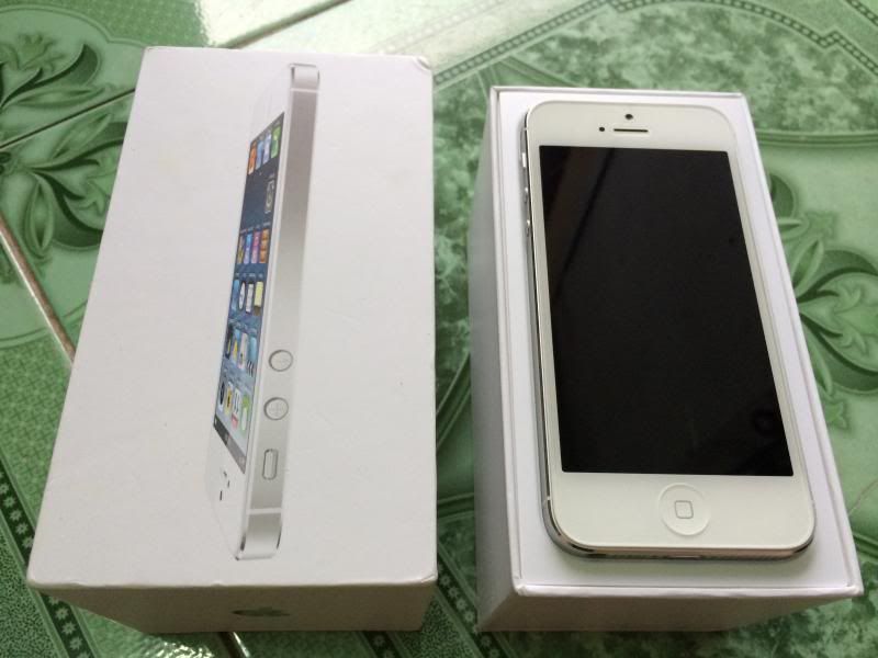 iPhone 5 Sliver 32GB FullBox LikeNew