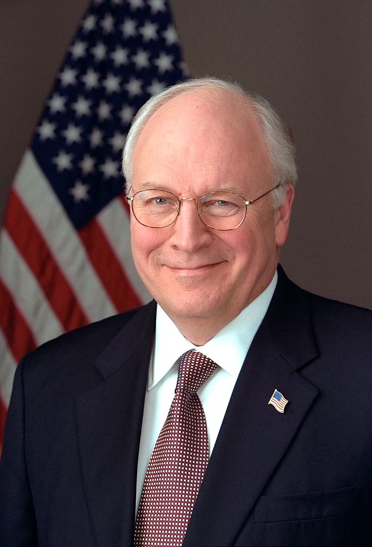 Richard_Cheney_2005_official_portra.jpg